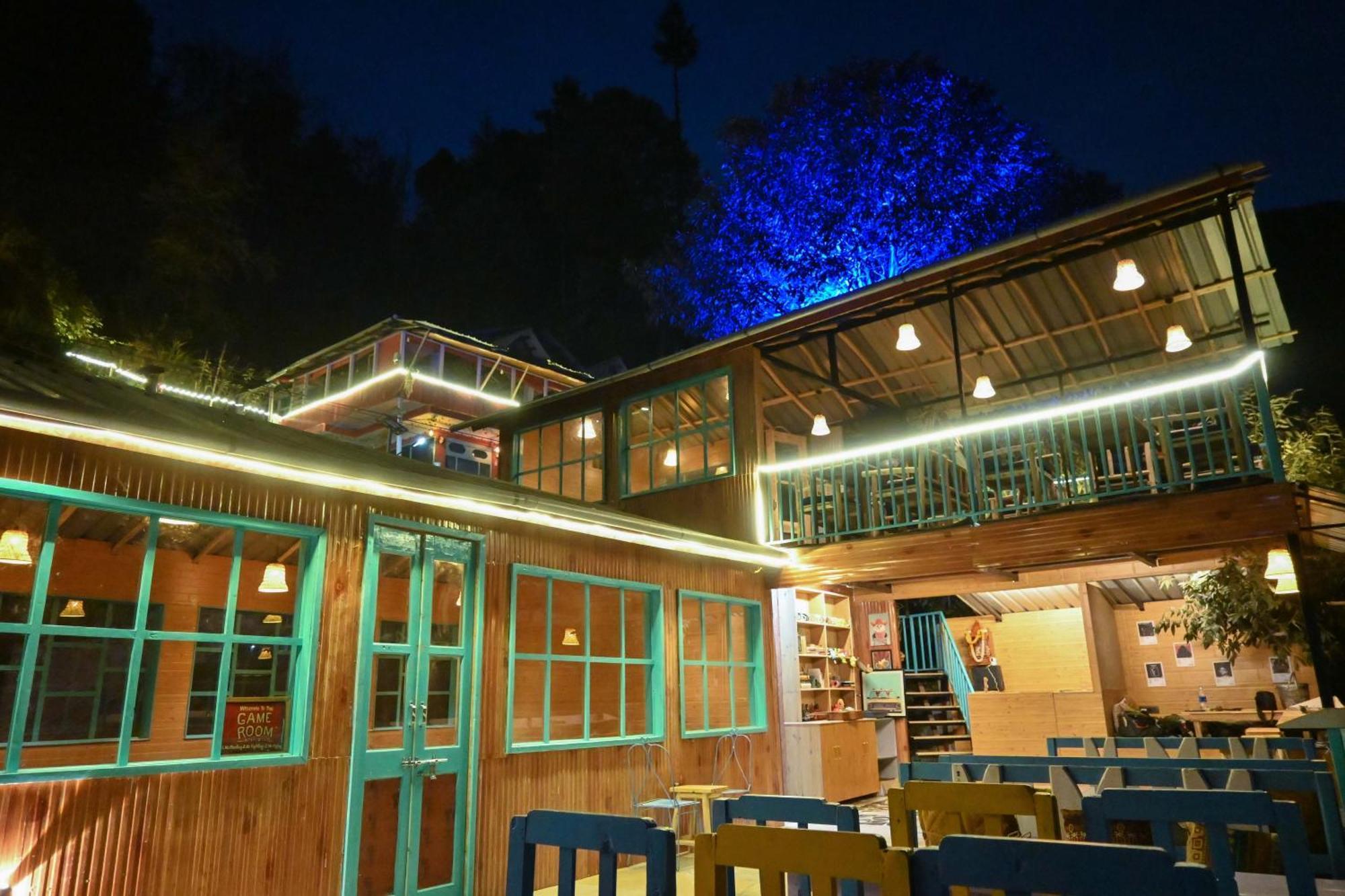 Hostel 360 Degree, Jibhi Екстериор снимка